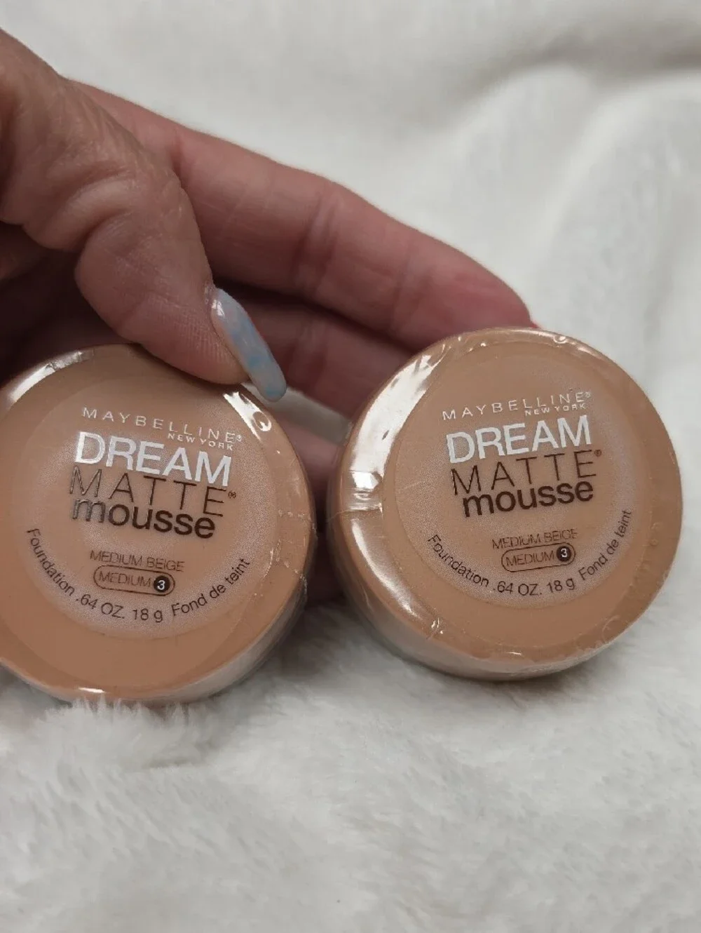 Maybelline Dream Matte Mousse Foundation - Medium Beige (2-Pack) - Picture 2 of 4